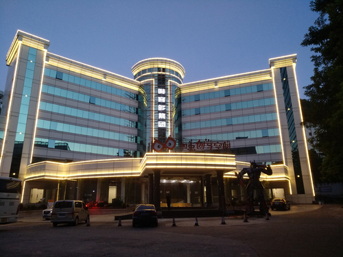 珠海凯迪克酒店楼体亮化及LED大字工程